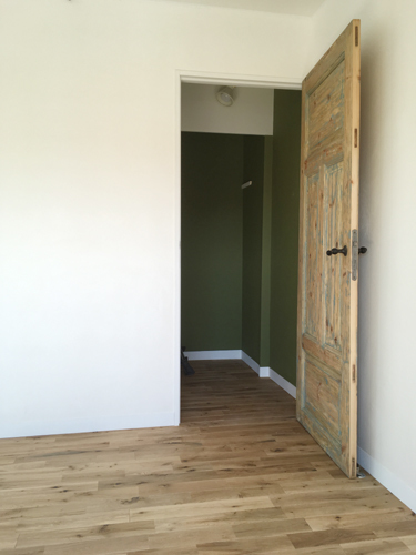 泉区の家：収納スペース