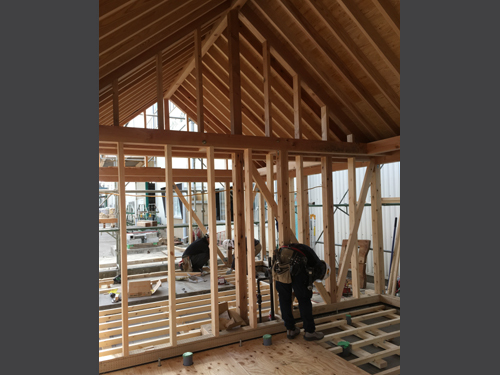 蔵王小さい家木造軸組05