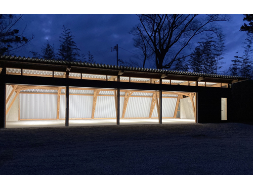 角田木造ガレージ夜景3