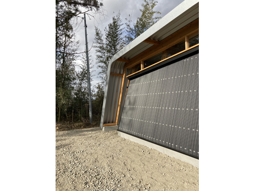 角田木造ガレージ外観3