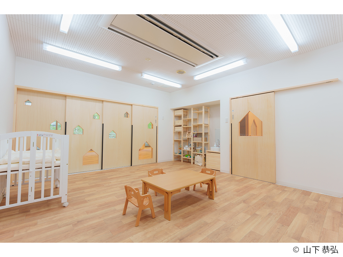 仙台榴岡親と子のサードプレイスぽぽらす一時預かり室1