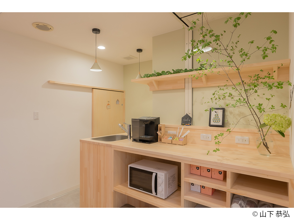 仙台榴岡親と子のサードプレイスぽぽらすドリンクコーナー