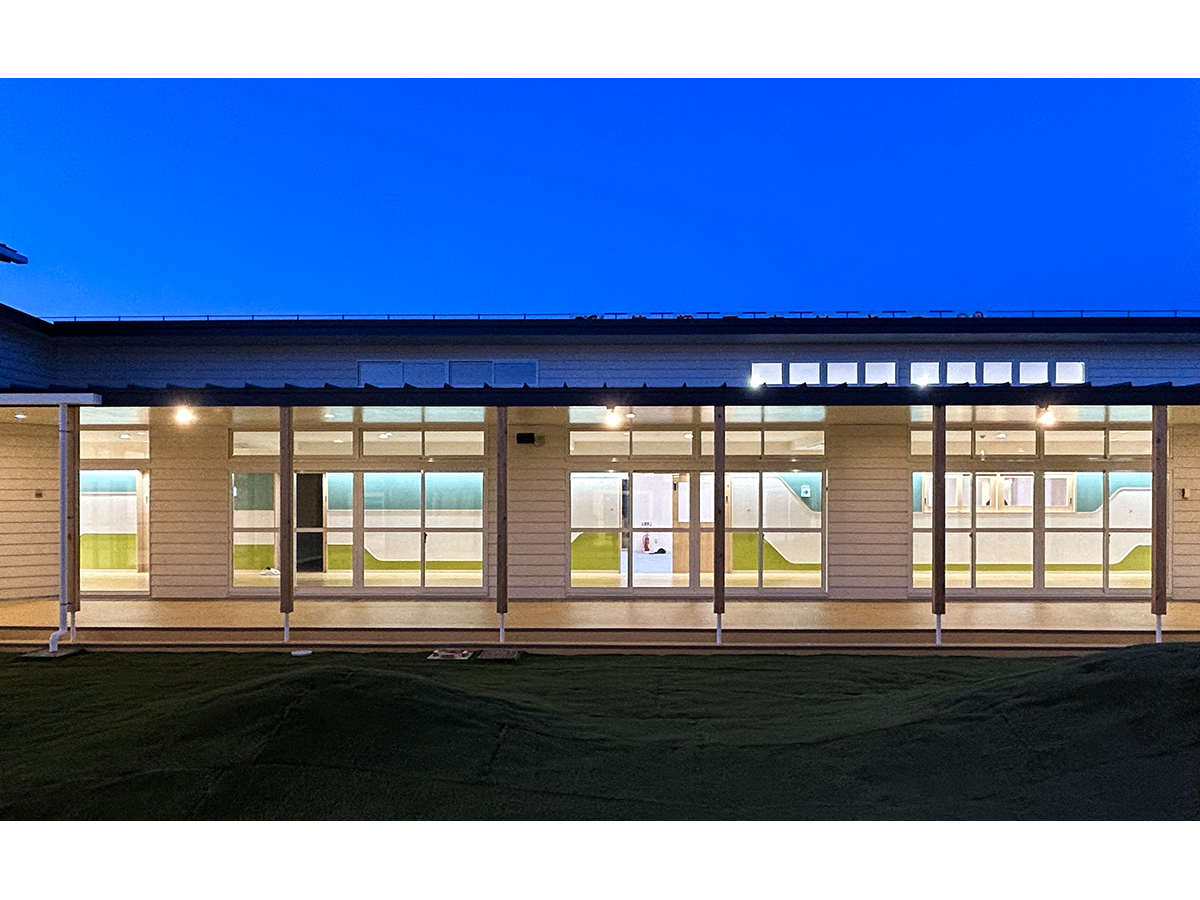 わくわくゆめの樹こども園夕景