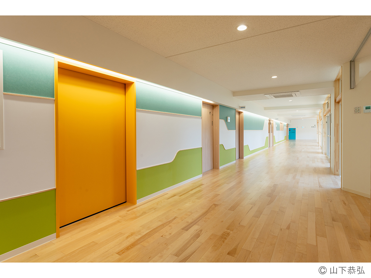 わくわくゆめの樹こども園お絵描きウォール