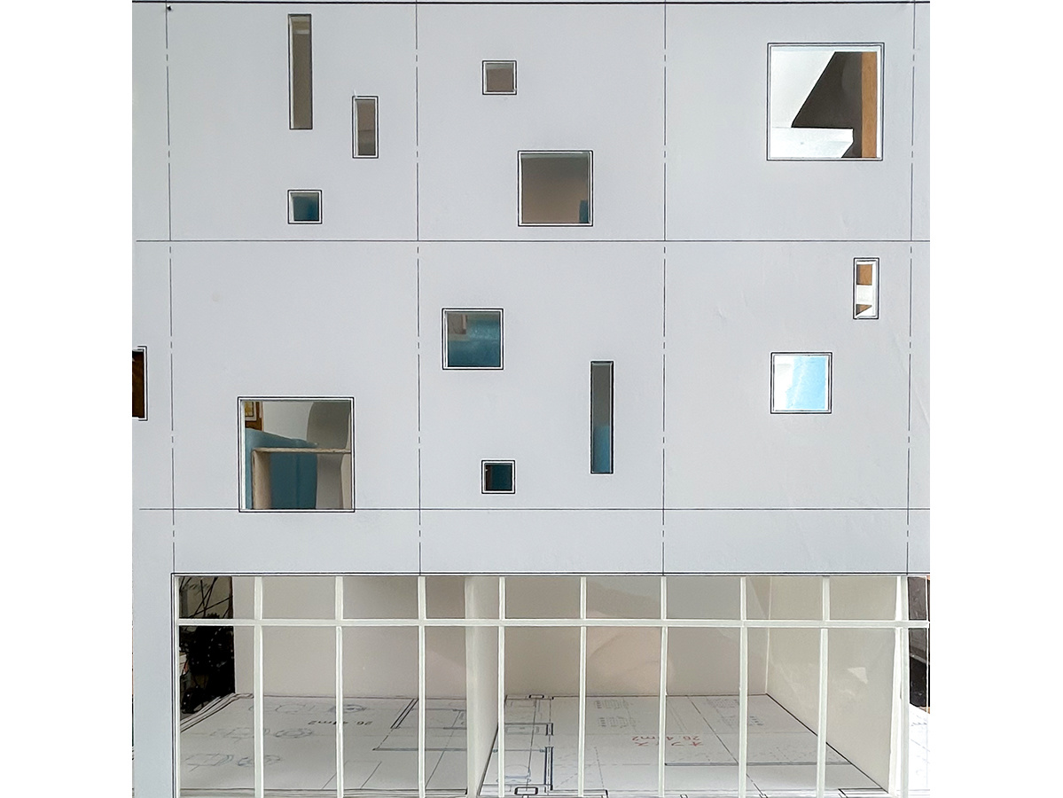 メゾネットと乱窓のスタディ断面模型-2