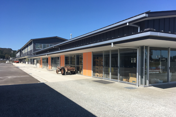 宮城農業高校実習棟外観